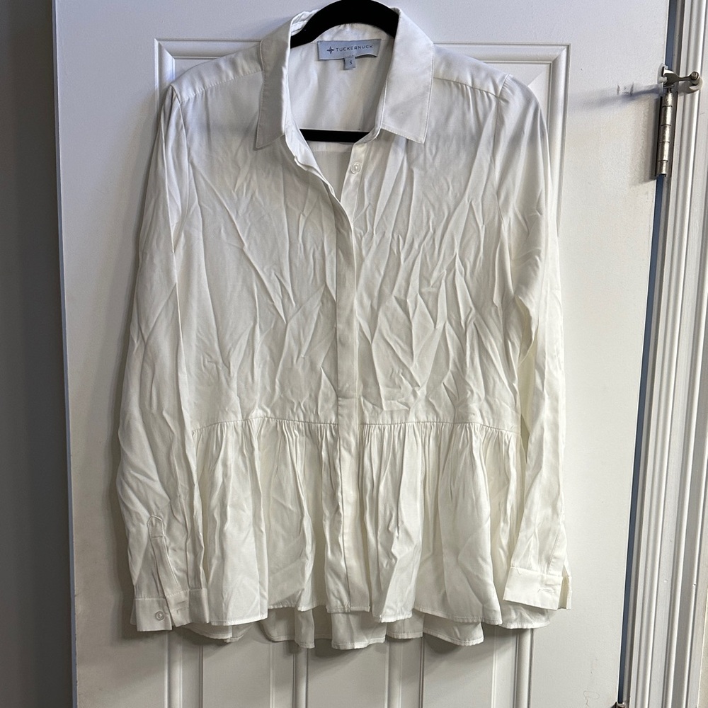Tuckernuck White Peplum Button-Down Shirt